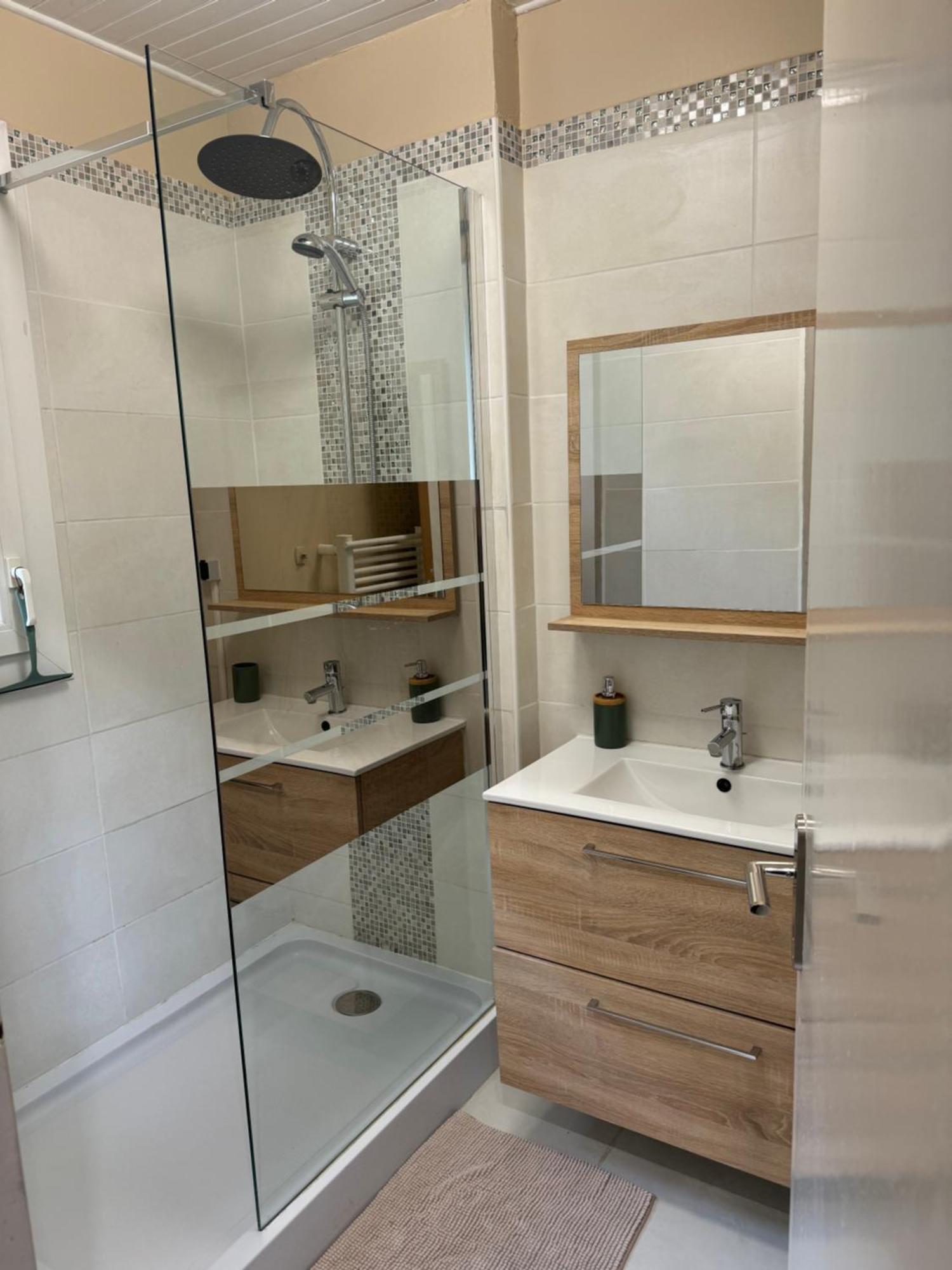 Maison 3chambres ,climatisee Ferienhaus